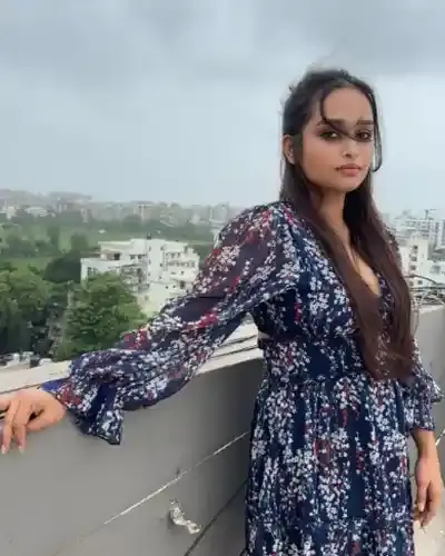 Lakhipur Escorts